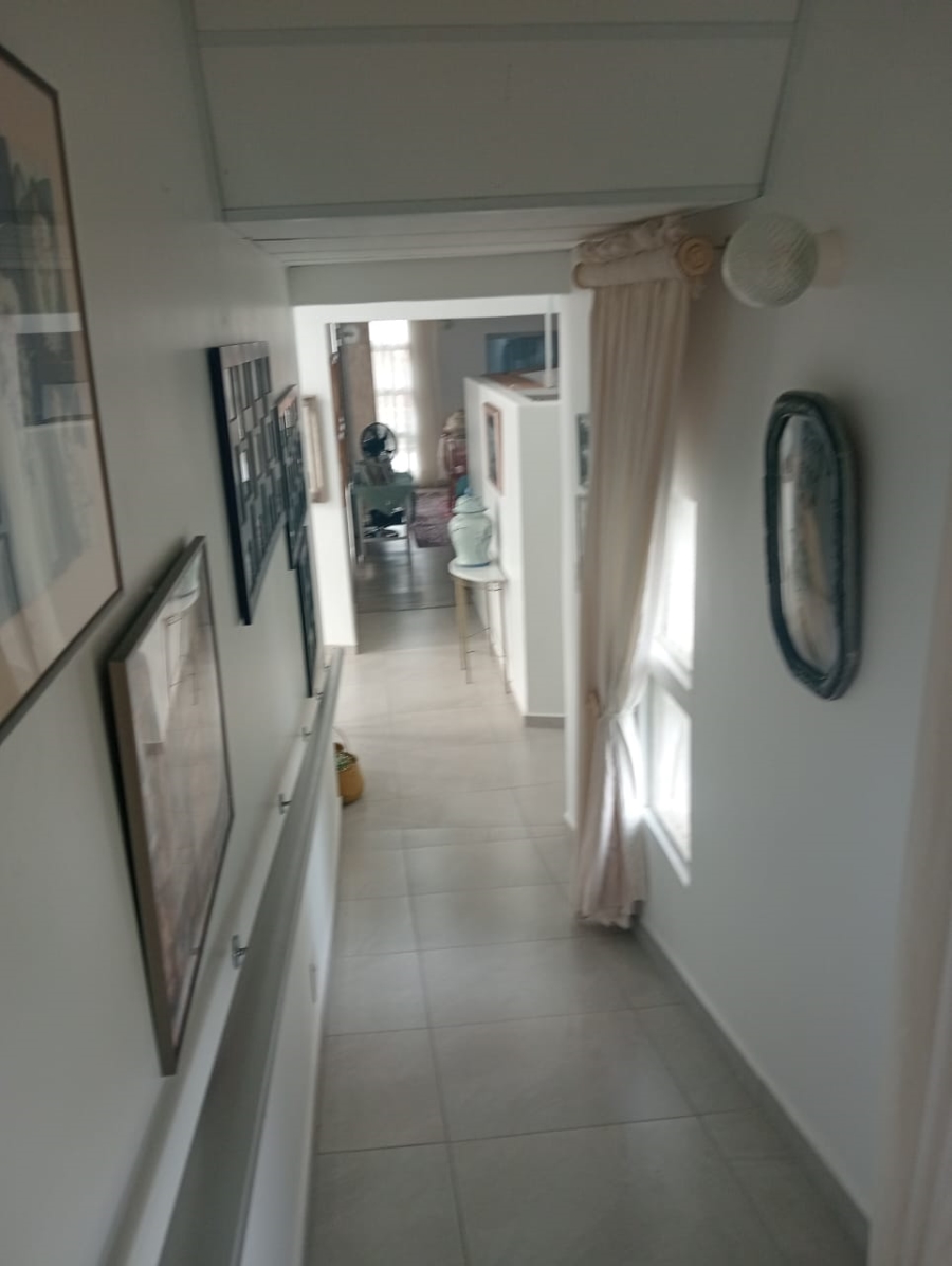 3 Bedroom Property for Sale in Wavecrest Eastern Cape